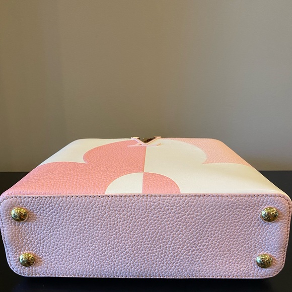 NWT 2022 Louis Vuitton Pink Capucines BB w/Flower Logo on Front in Pink/White - Picture 6 of 12